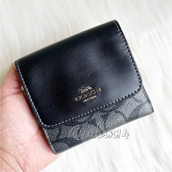 NWT Coach Small Trifold Wallet in Signature Leather Canvas Black Gunmetal - Picture 8 of 8